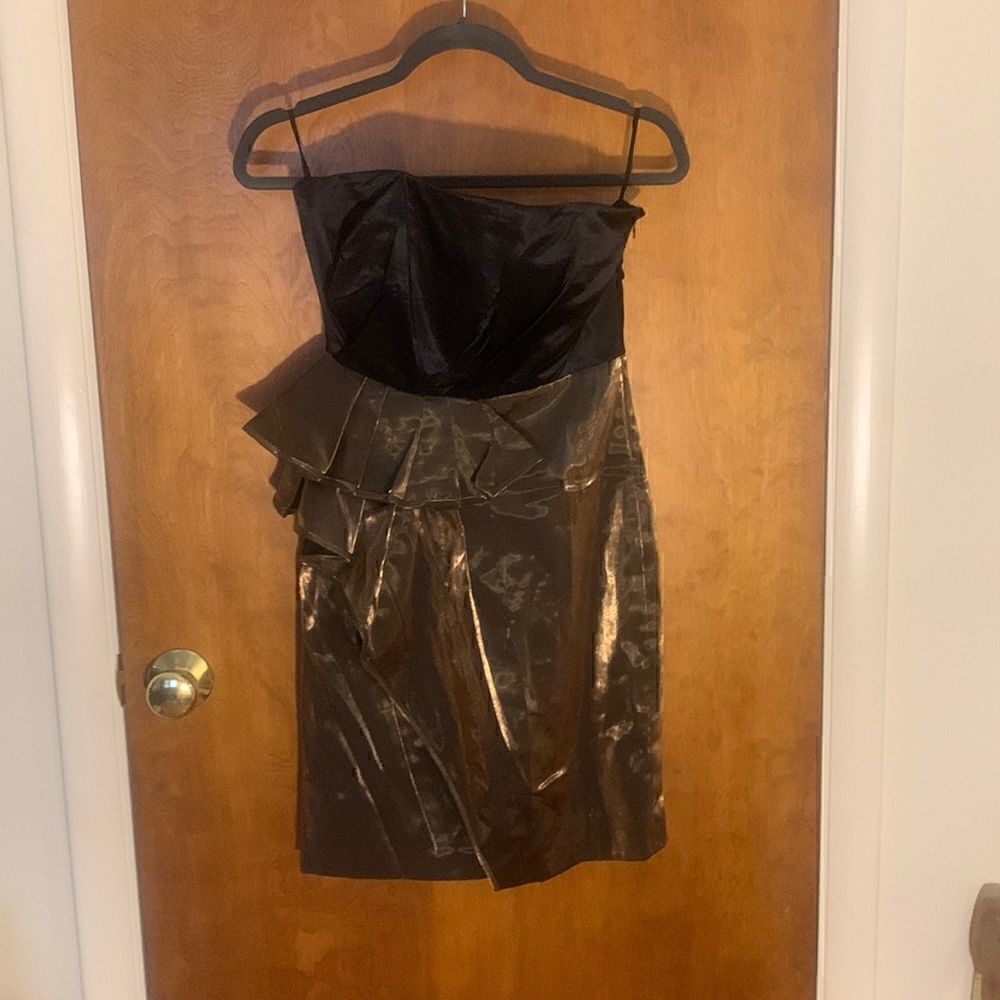 EUC Cynthia Steffe black and gold strapless dress Size 2